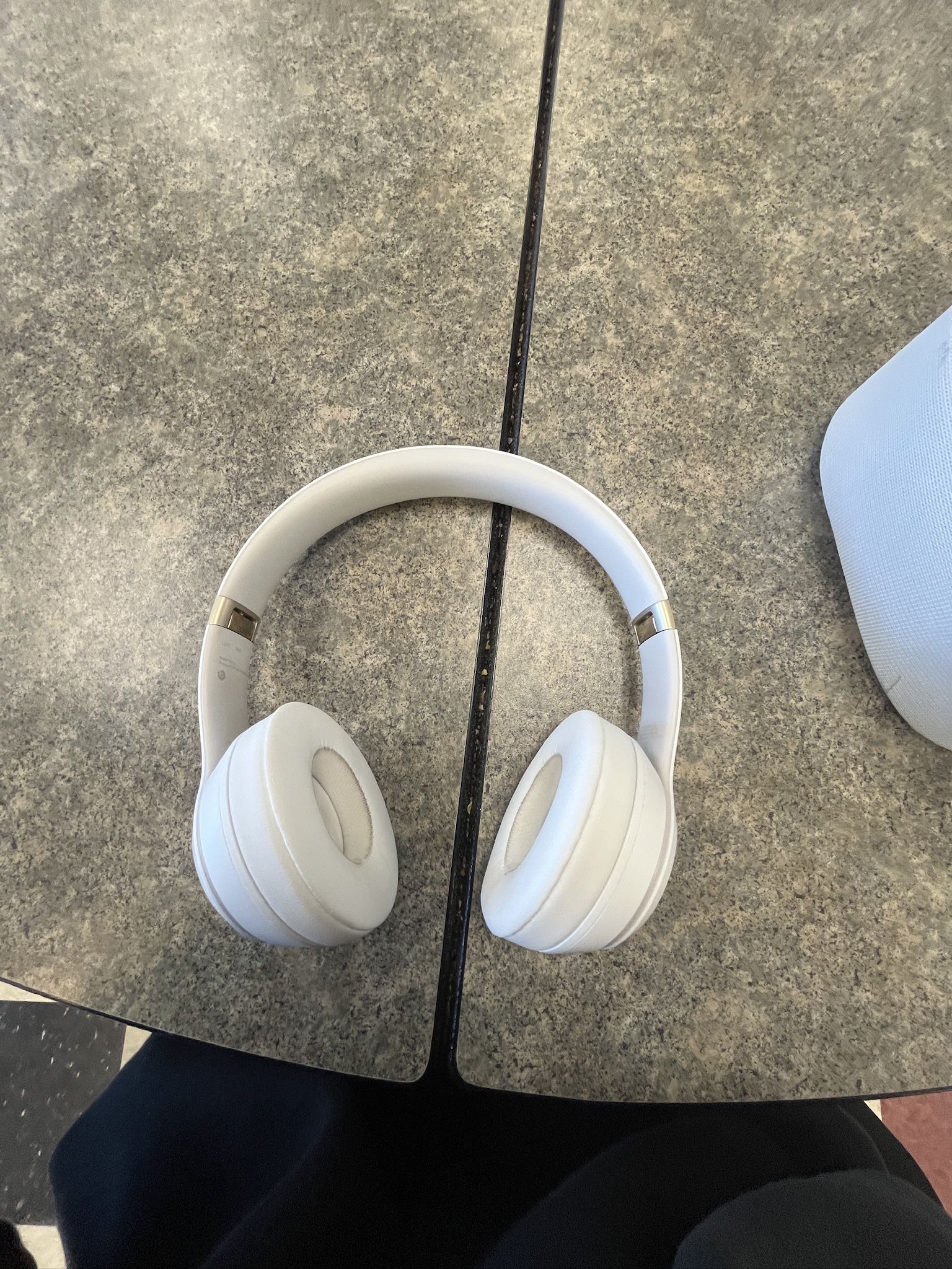 beats solo 4