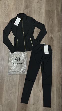 Lululemon Women’s black jacket
