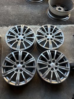 I will sell original Cadillac XT5, XT6, R18 rims, a set of 4 pieces, condition with mileage. Cadillac XT5, XT6