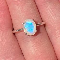 Natural Rainbow Moonstone Silver Ring S925 Sz7.5