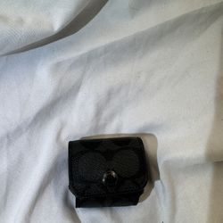 ✨ Coach Mini Signature Keychain Case – BRAND NEW ✨