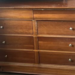 8 Draw Dresser