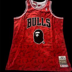 NWT’s New With Tags Mitchell & Ness Bape Chicago Bulls Jersey Size XL.  