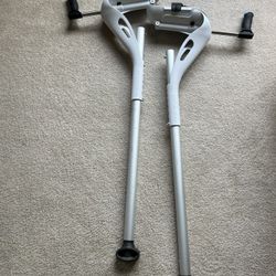 Reduced Crutches by M+D Crutches