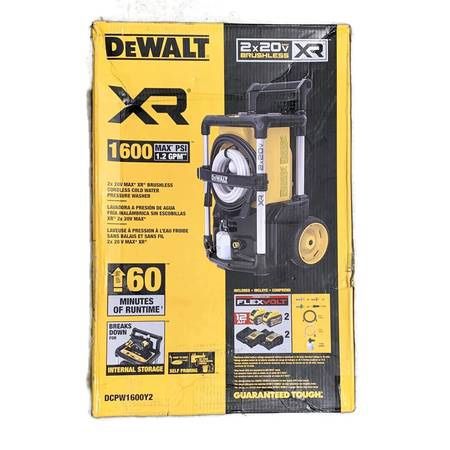 DEWALT DCPW1600Y2 2X20V MAX 1600-PSI Flexvolt Pressure Washer Kit