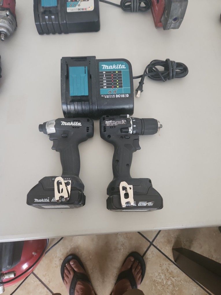 18v Drill Set