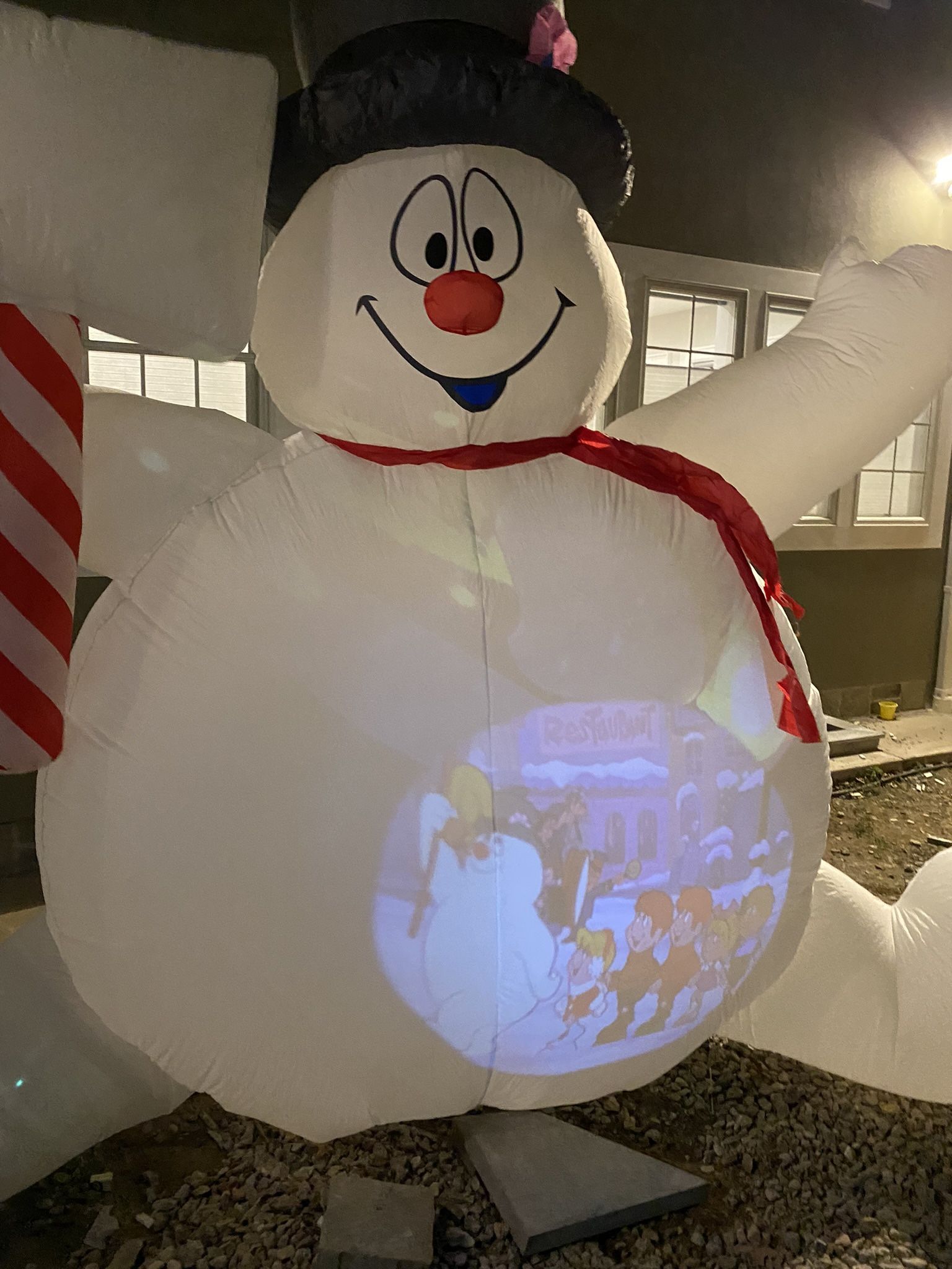 Frosty Inflatable 10ft Snowman With Projector