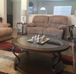 Hard Wood Coffee Table Set