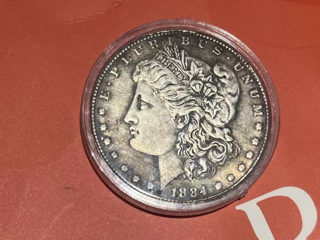 1884 c-cBeautiful Morgan Coin