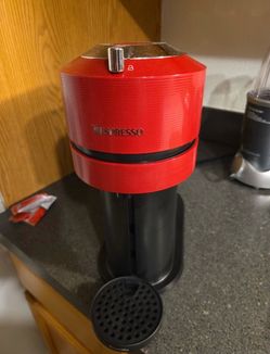 Nespresso Vertuo Next Cherry Red