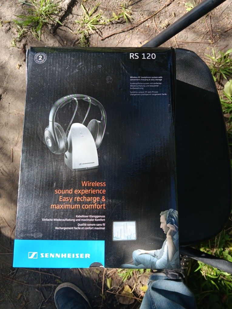!! Wireless Headphones By Sennheiser RS-120