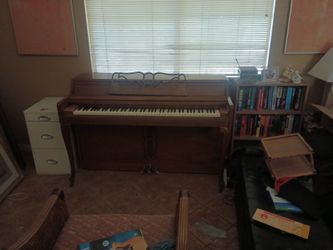 Wurlitzer Piano