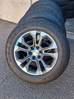 2025 OEM ORIGINAL TAKEOFFS CHEVY SILVERADO HIGH COUNTRY 20 INCH TIRES GOODYEAR ALL-TERRAIN 95 % $ 1399