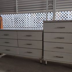 Set of 2 White Vintage Dressers