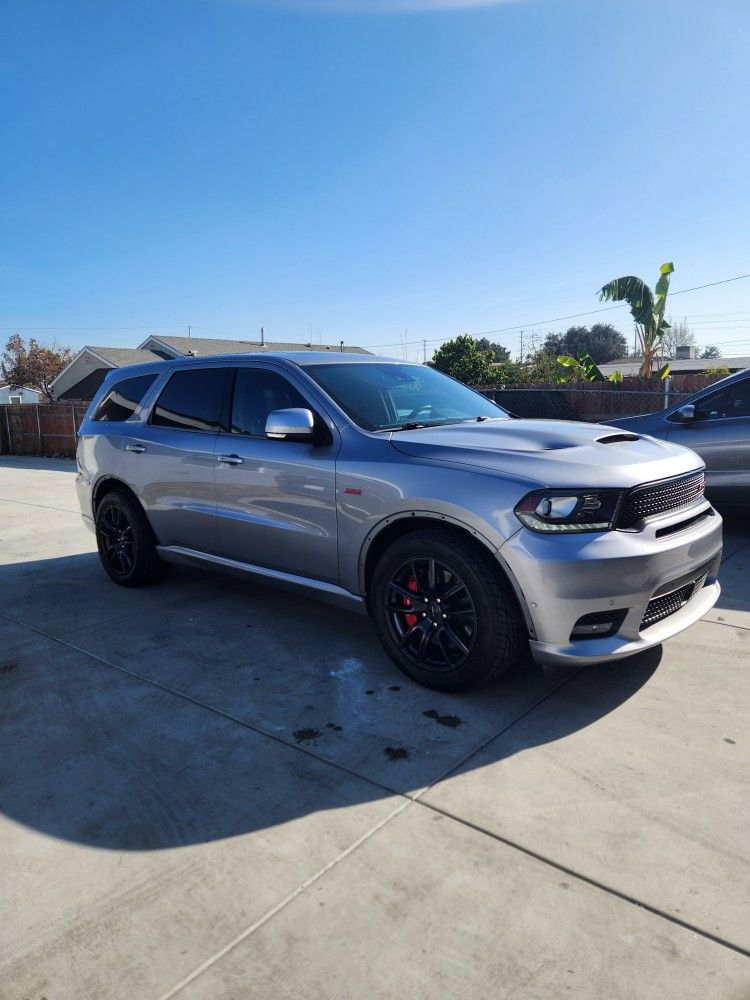 Cars/trucks/rvs