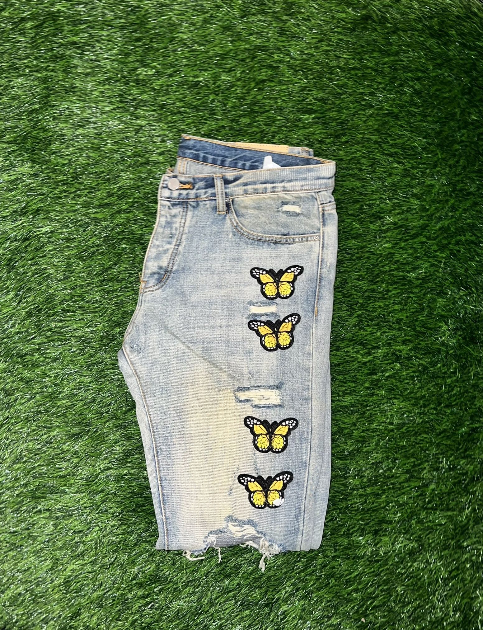 MNML Butterfly Patch Pants