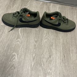 AIR Forces 1 Size 10.05