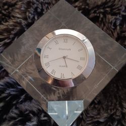 $15 VTG 1990 Godinger ShannoN Crystal Designs Of Ireland Desk Clock Paperweight. Needs 377A Battery