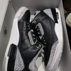 Jordan 3s