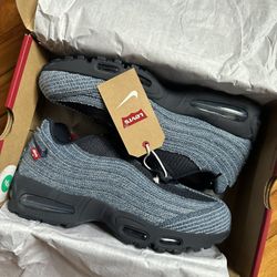 LEVIS AIR MAX 95 OBSIDIAN