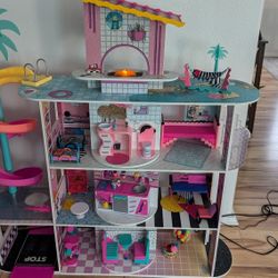 Lol Doll House Still For Sale as Of 4/30/25