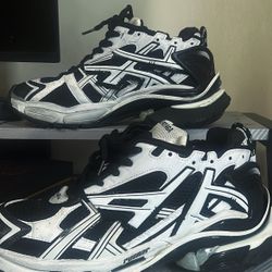 Balenciaga Runners Black/White - Size 44
