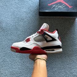 Jordan 4 Fire Red 2020