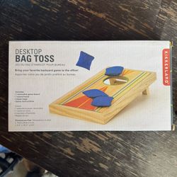 Kikkerland Desktop Cornhold Bean Bag Game
