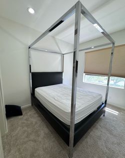 Ralph Lauren canopy bed