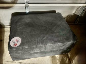 Ottoman With Storage