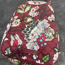 Vera Bradley burgundy lunch bag with ID holder #school #lunch