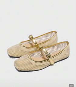 Gold flats size 8