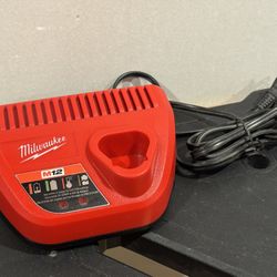3 Milwaukee M12 Charger 
