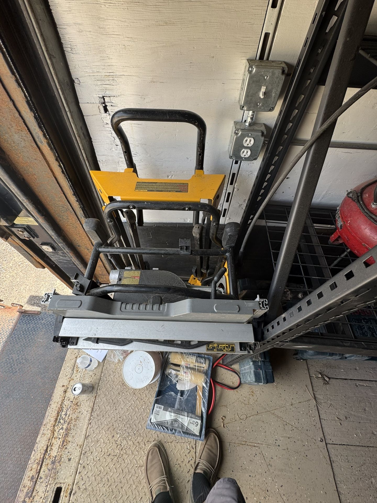 DEWALT Portable Table Saw