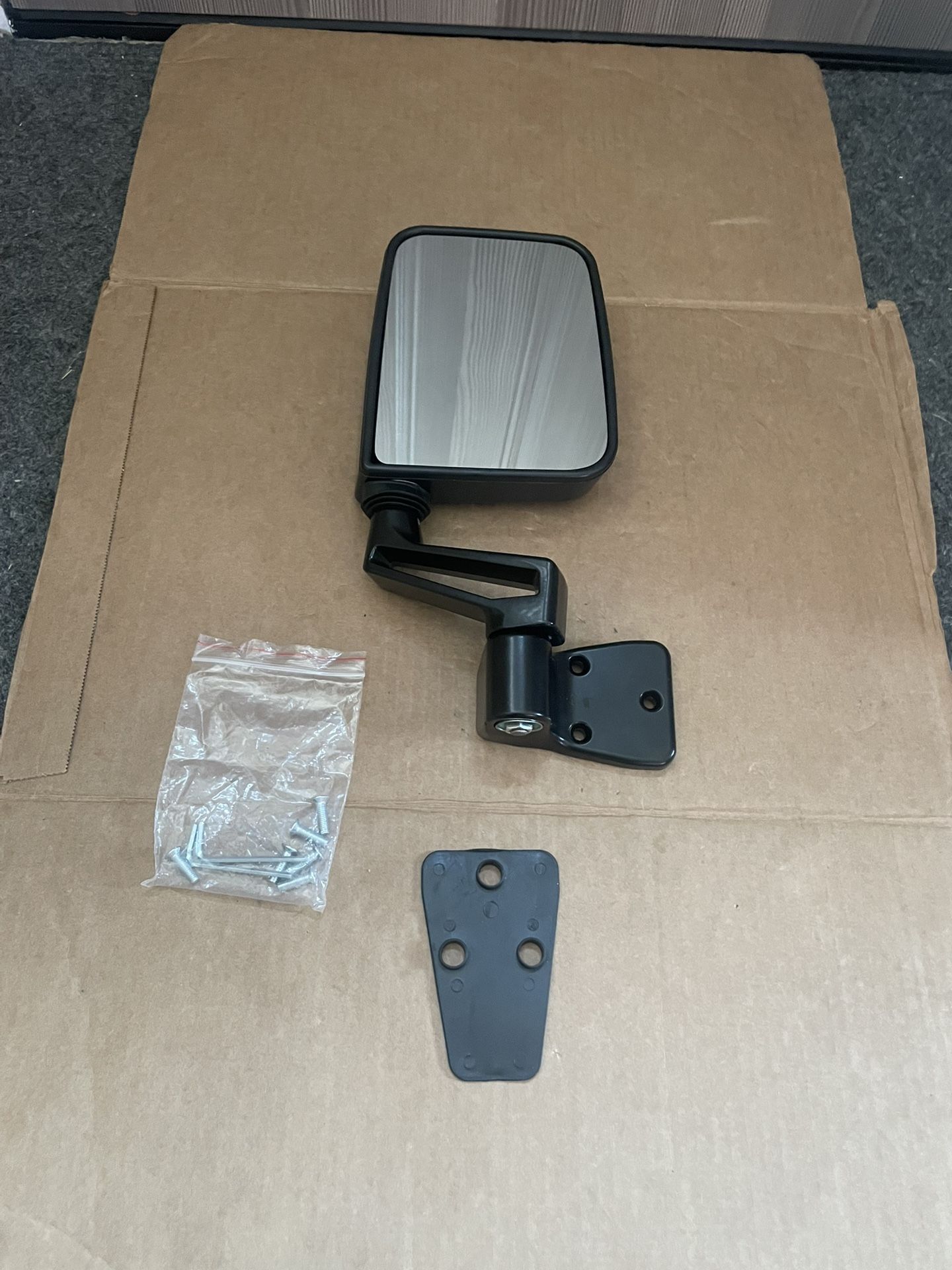Mirror For Jeep Wrangler/ Jeep TJ.