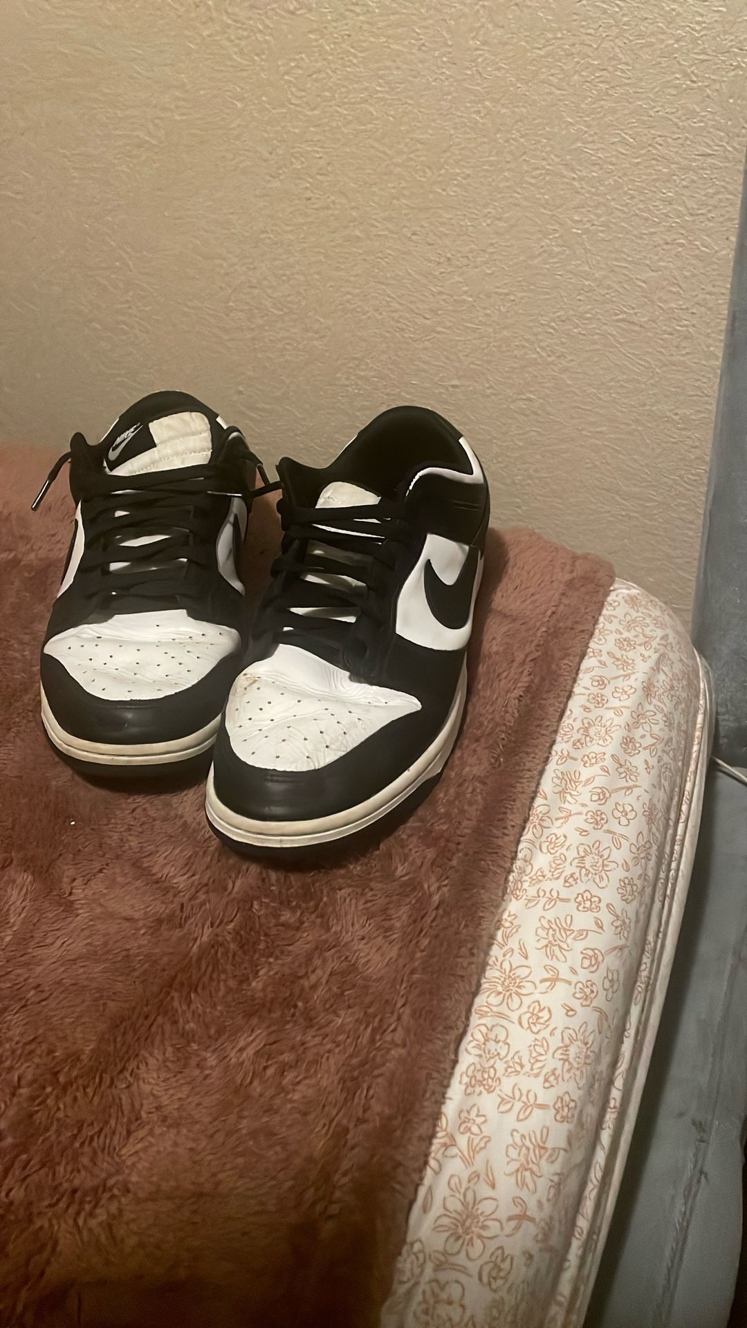 Size 11 Panda Dunks