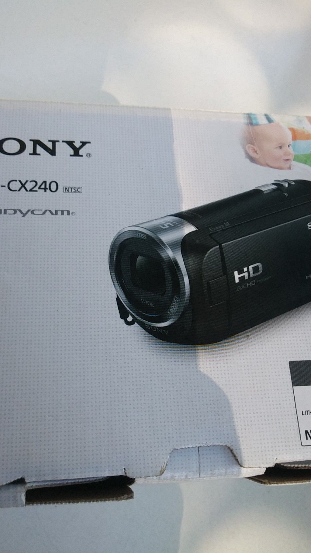 Sony handycam HDR-CX240