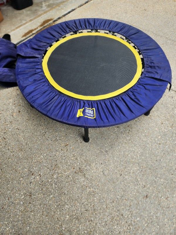 Trampoline