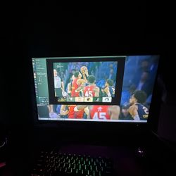 27” Monitor 