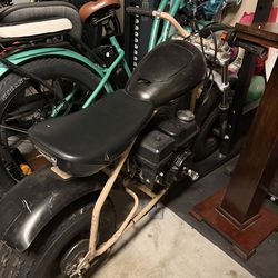 Coleman CT200U-EX mini Bike