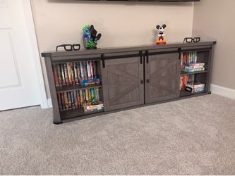 Tv console