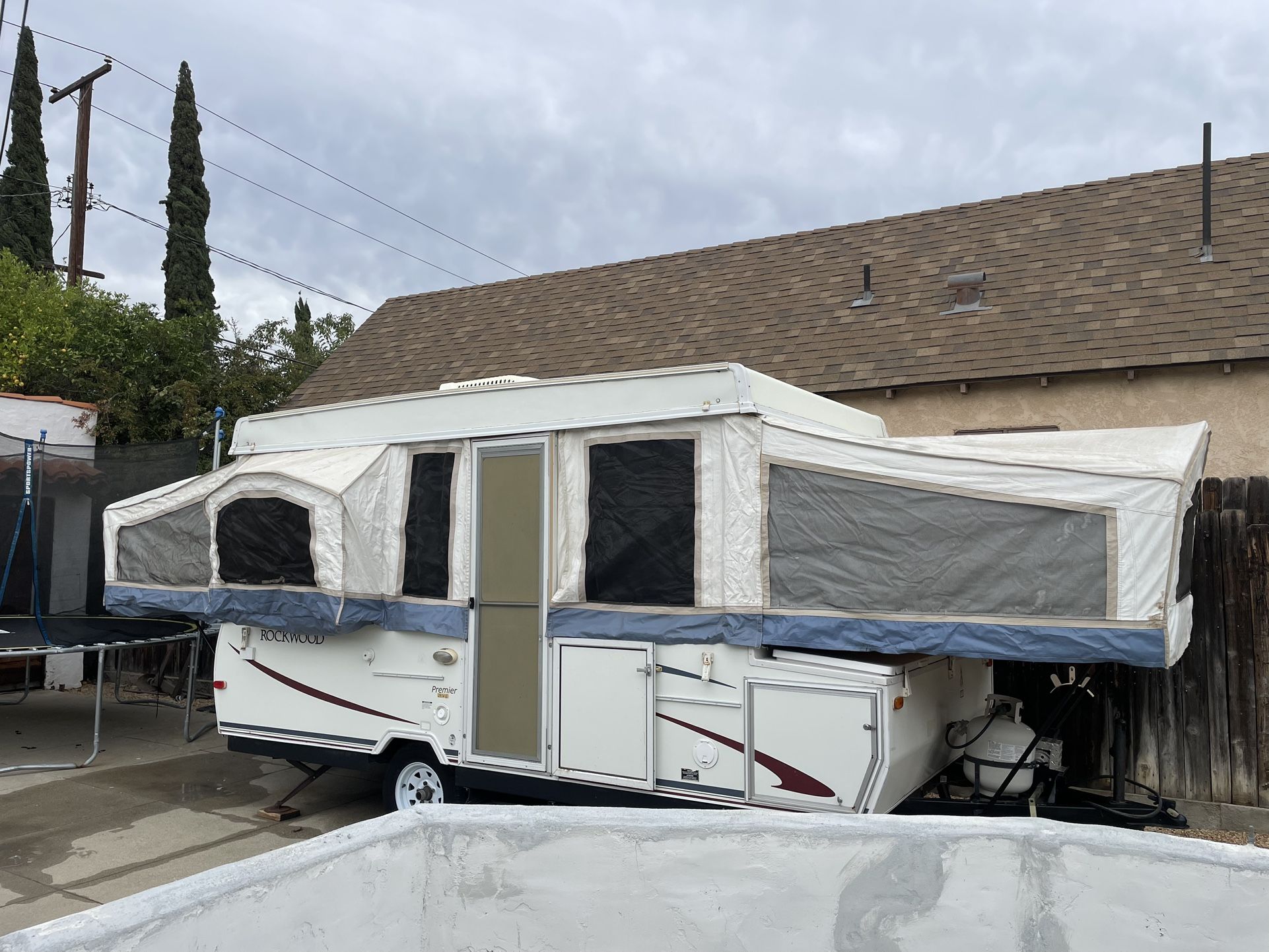 2006 Rockwood Premier 2514g