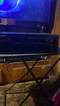 Denon AV Receiver w/ remote
