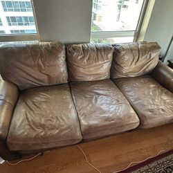 Pottery Barn Leather Turner Sofa 