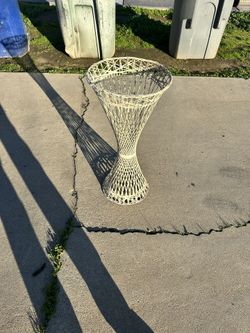 Fiberglass Plant Stand Vintage