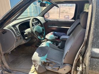 2000 Nissan Frontier