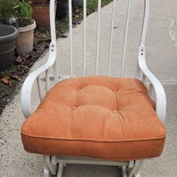 Rocking Chair 