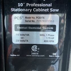 SawStop 10” Professional Stationary Cabinet Saw