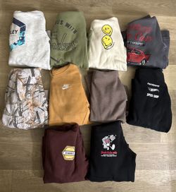 Boys mixed lot of 10 graphic hoodie sweaters
