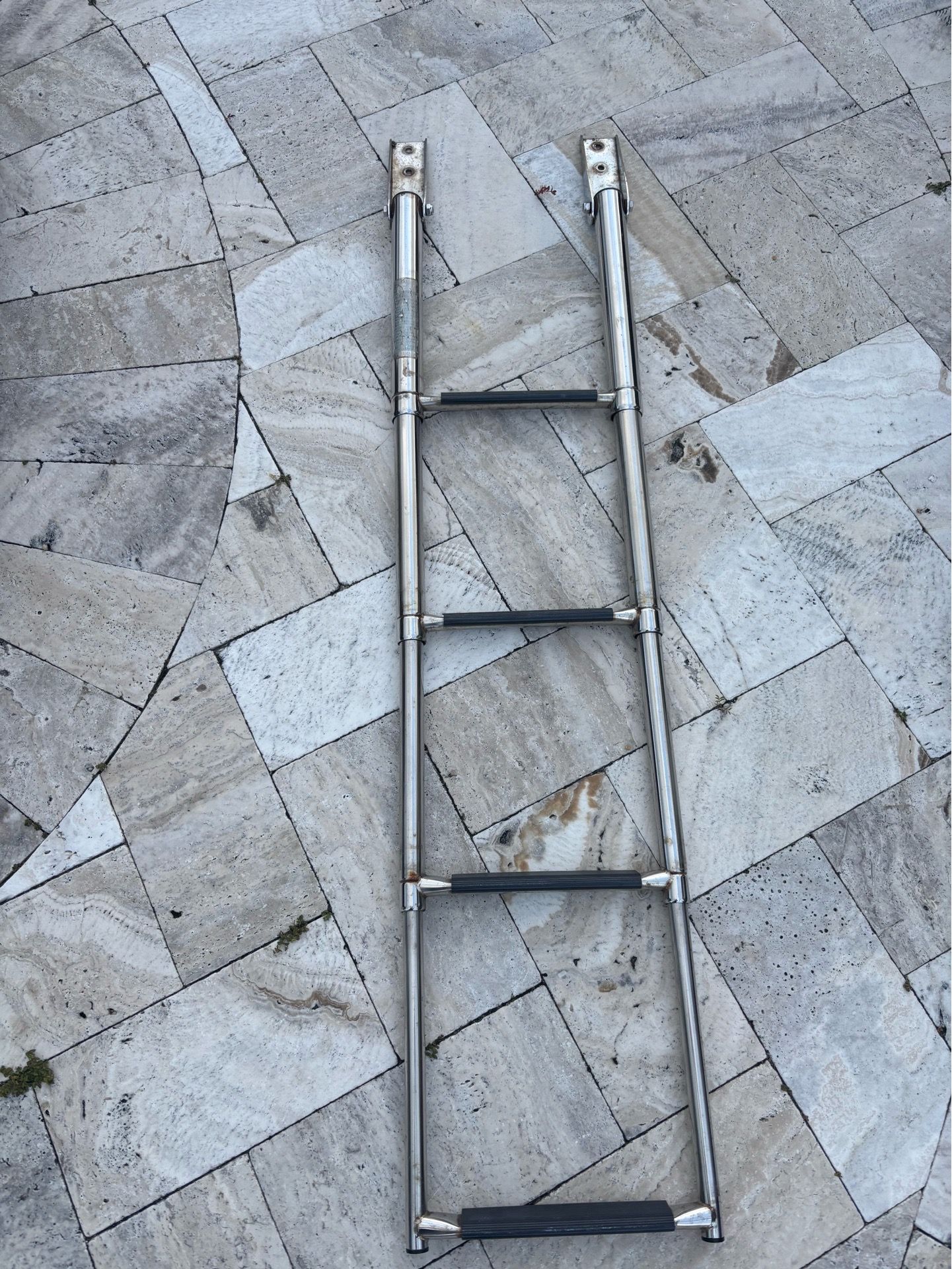Stainless steel folding 4 step boat ladder
